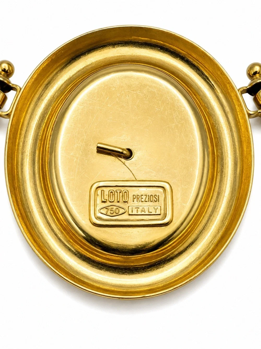 Loto Preziosi 18K Yellow Gold Cameo Pendant Herringbone Necklace 17.25” 12.16g